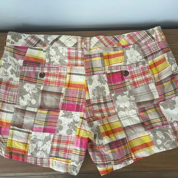 Old Navy Women's Patchwork Bermudas - Pink, Yellow, Cream - Picture 3 of 3